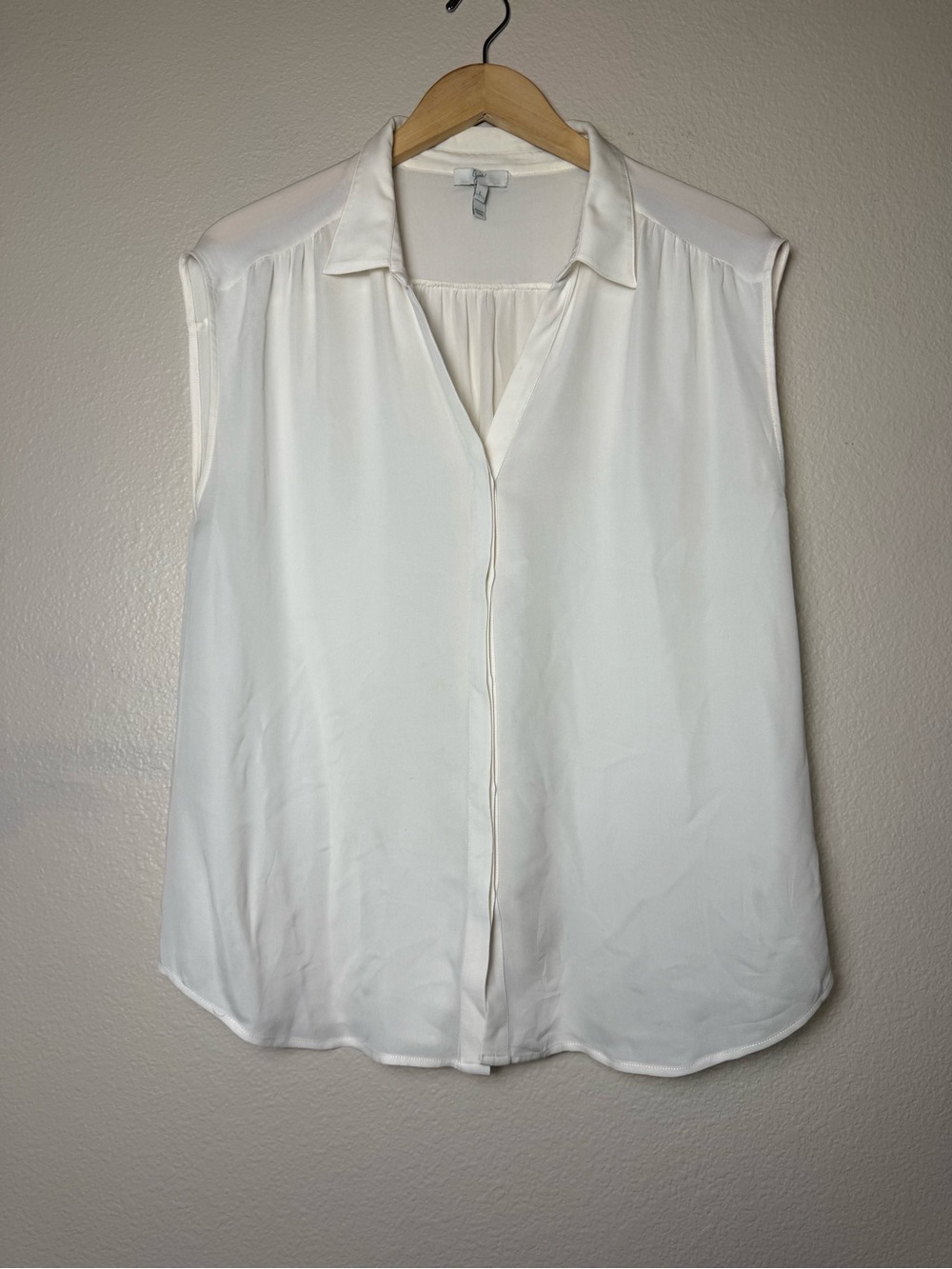 Joie 100% Silk Sleeveless Button-Front White Blouse